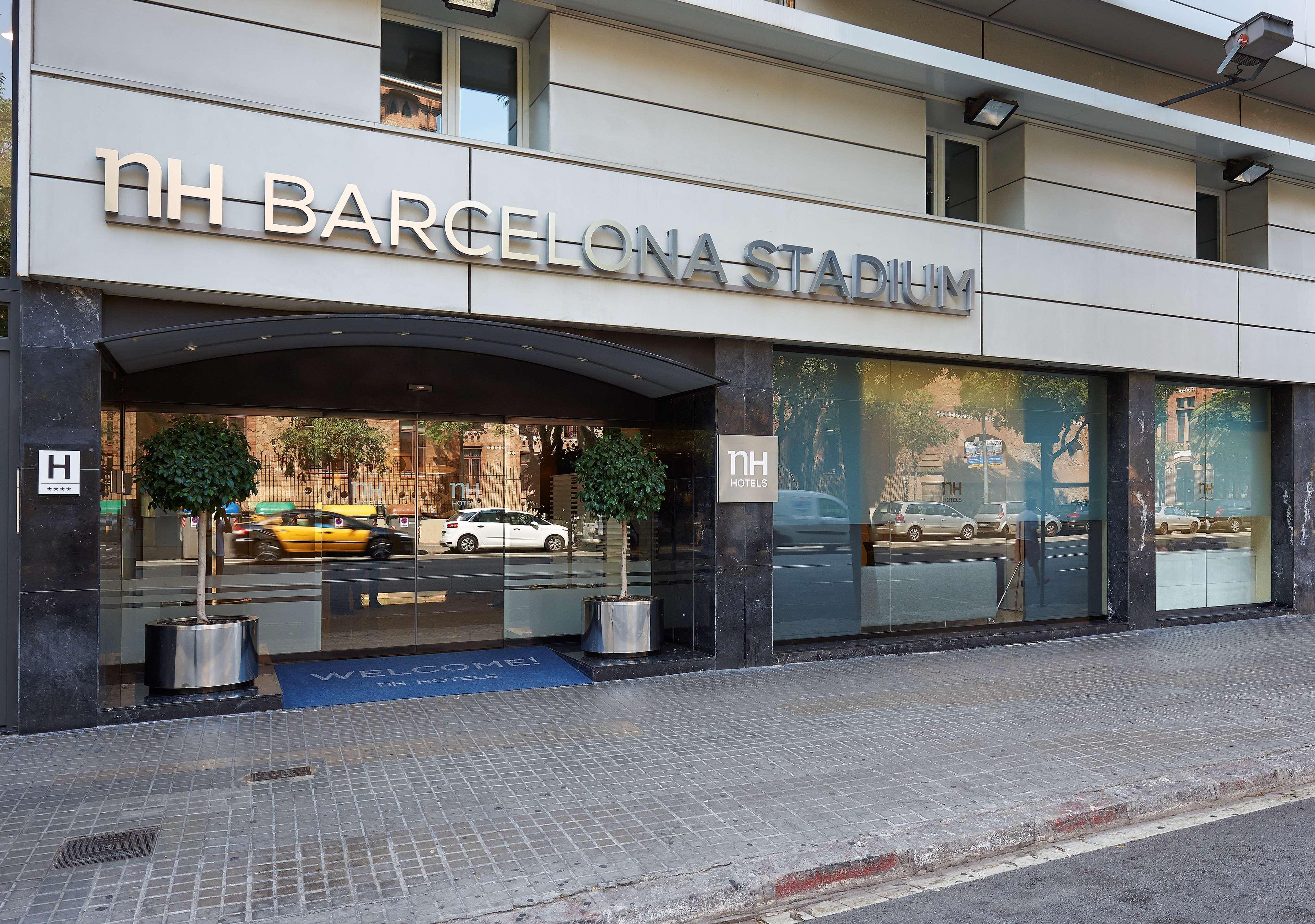 Nh Barcelona Stadium Hotel Exterior photo